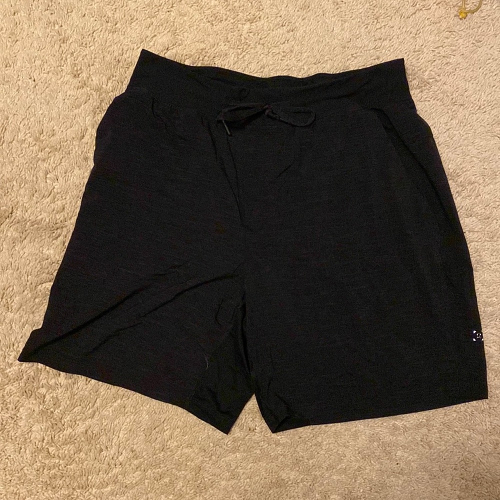 Men’s Lululemon Black Unlined THE short